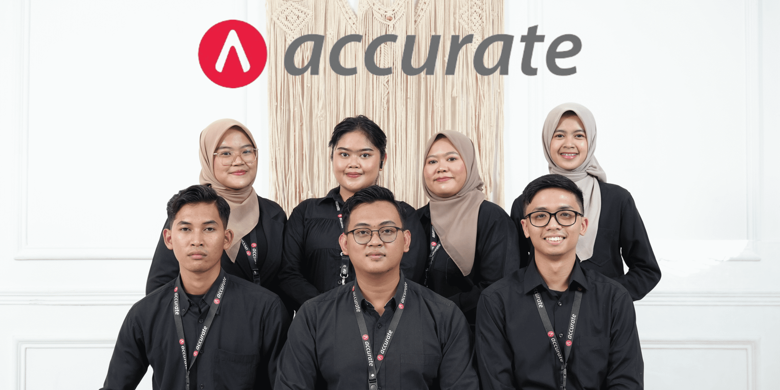 Kelola Keuangan Bisnis Lebih Mudah dengan Accurate Resmi - Program ...